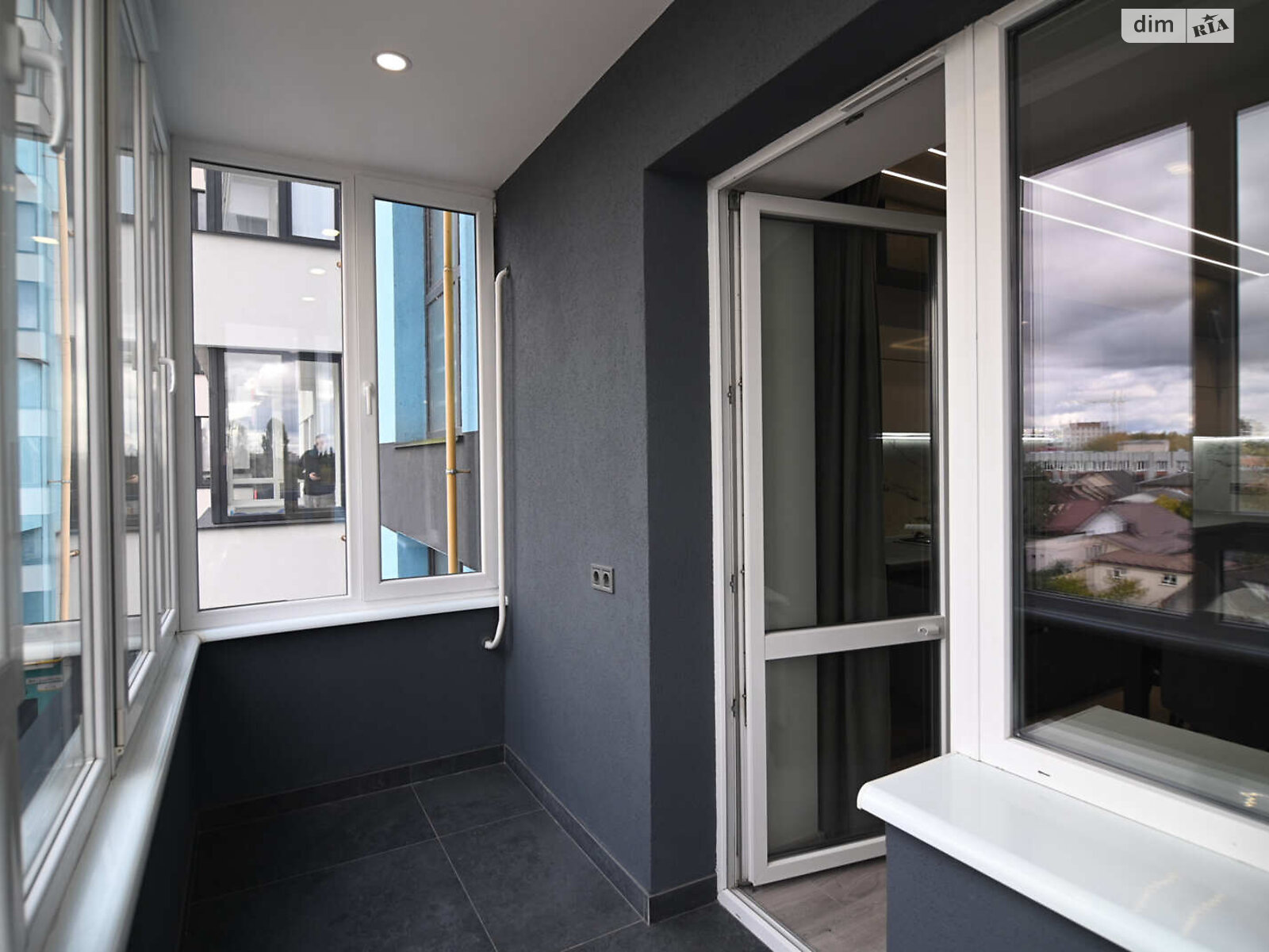 Продажа двухкомнатной квартиры в Ровно, на ул. 24 Августа 24, район Центр фото 1