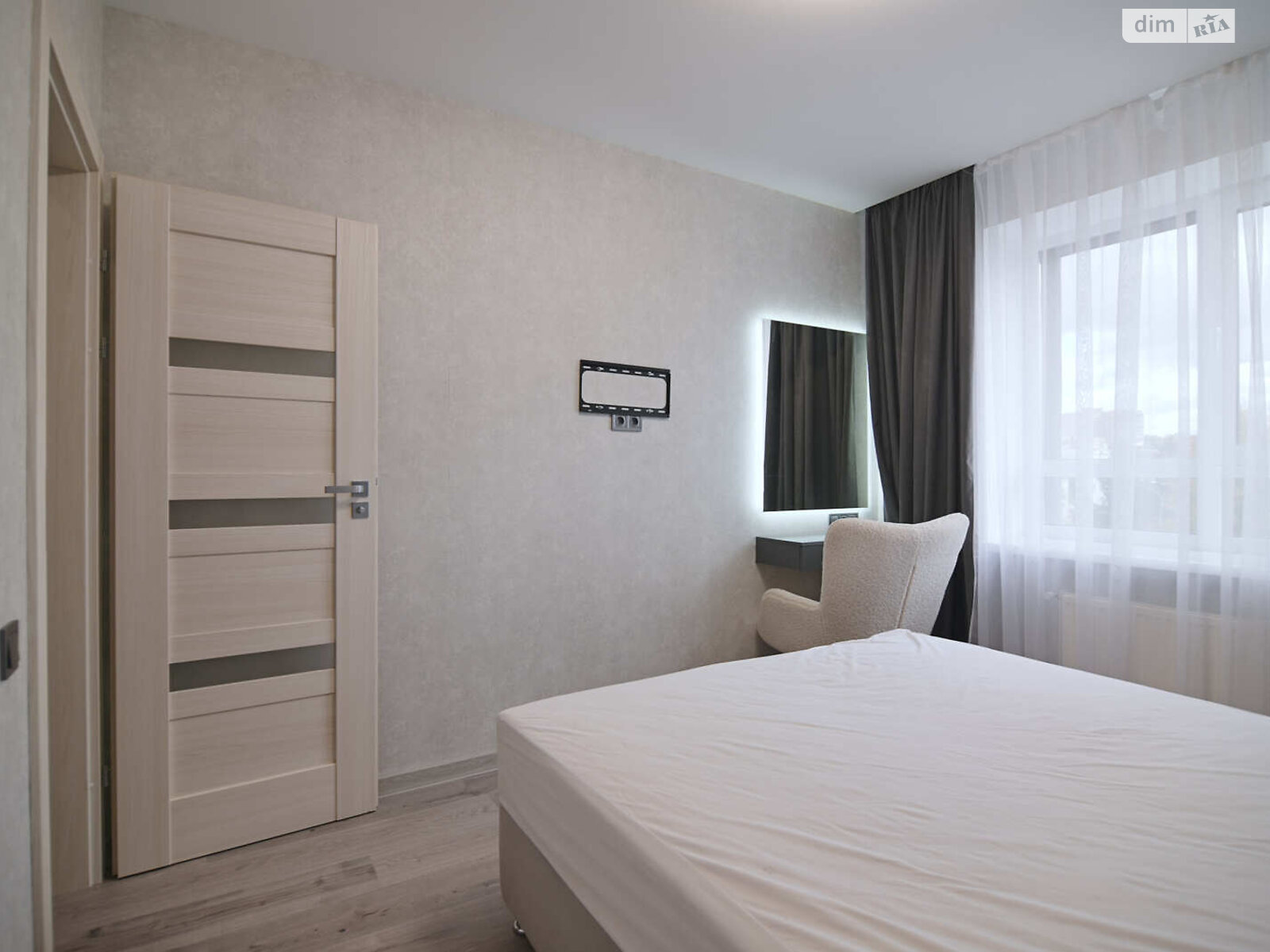 Продажа двухкомнатной квартиры в Ровно, на ул. 24 Августа 24, район Центр фото 1