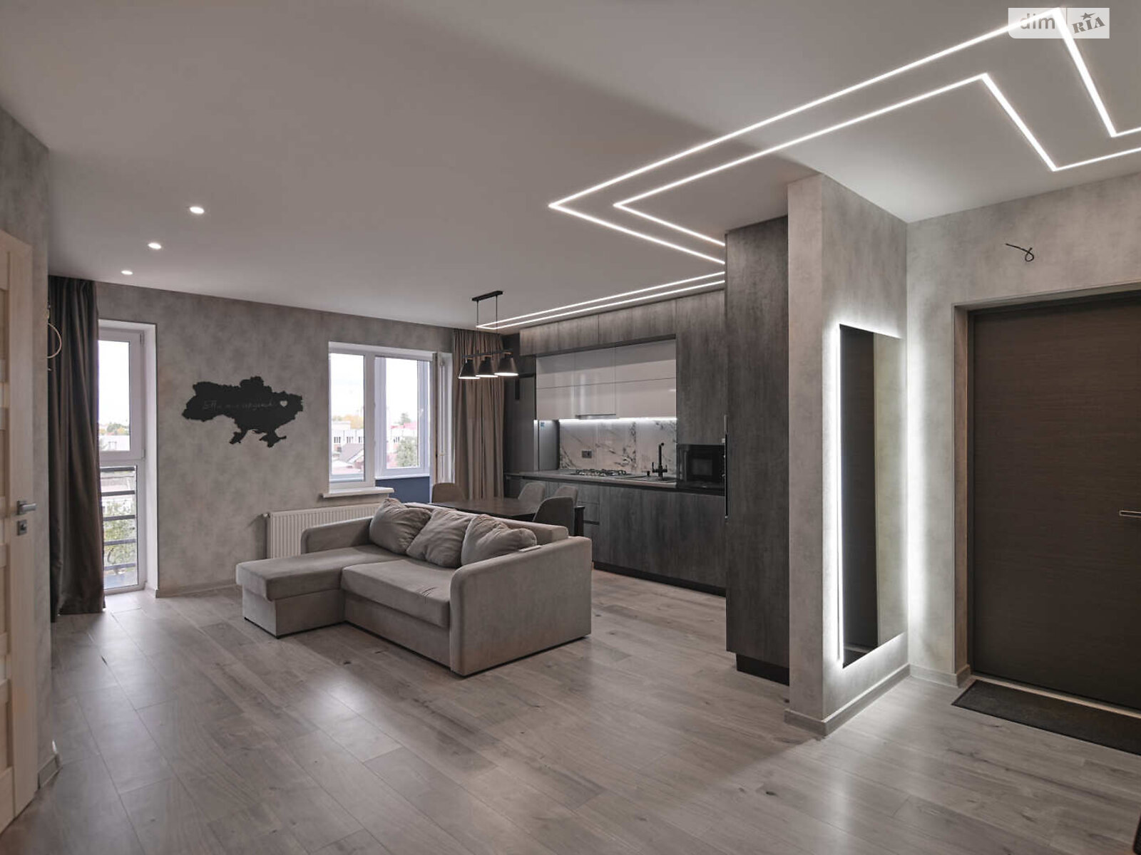 Продажа двухкомнатной квартиры в Ровно, на ул. 24 Августа 24, район Центр фото 1