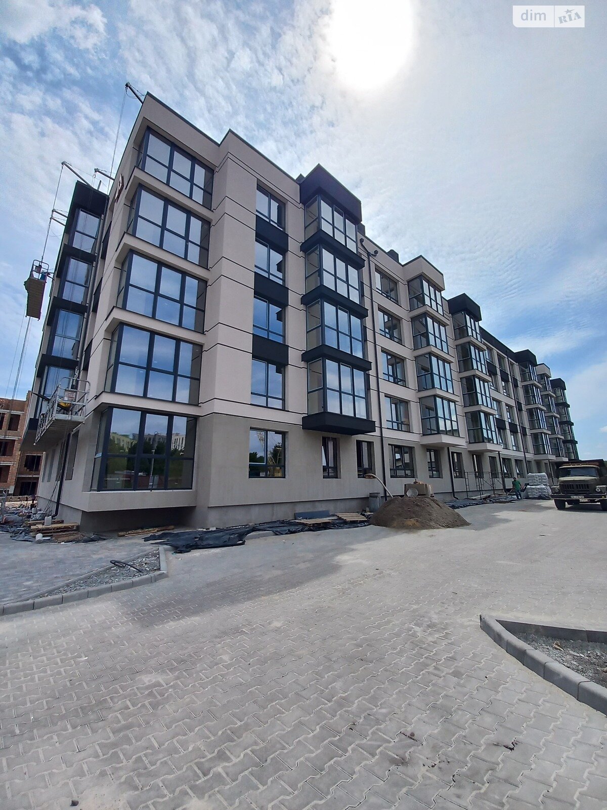 Продажа однокомнатной квартиры в Ровно, на ул. Атмосферная 1, район Центр фото 1