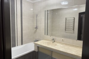 Продаж двокімнатної квартири в Рівному, на вул. Чорновола В'ячеслава 60, кв. 46, район Центр фото 2