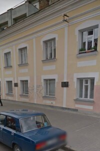 Продаж трикімнатної квартири в Рівному, на вул. Драгоманова, район Центр фото 2