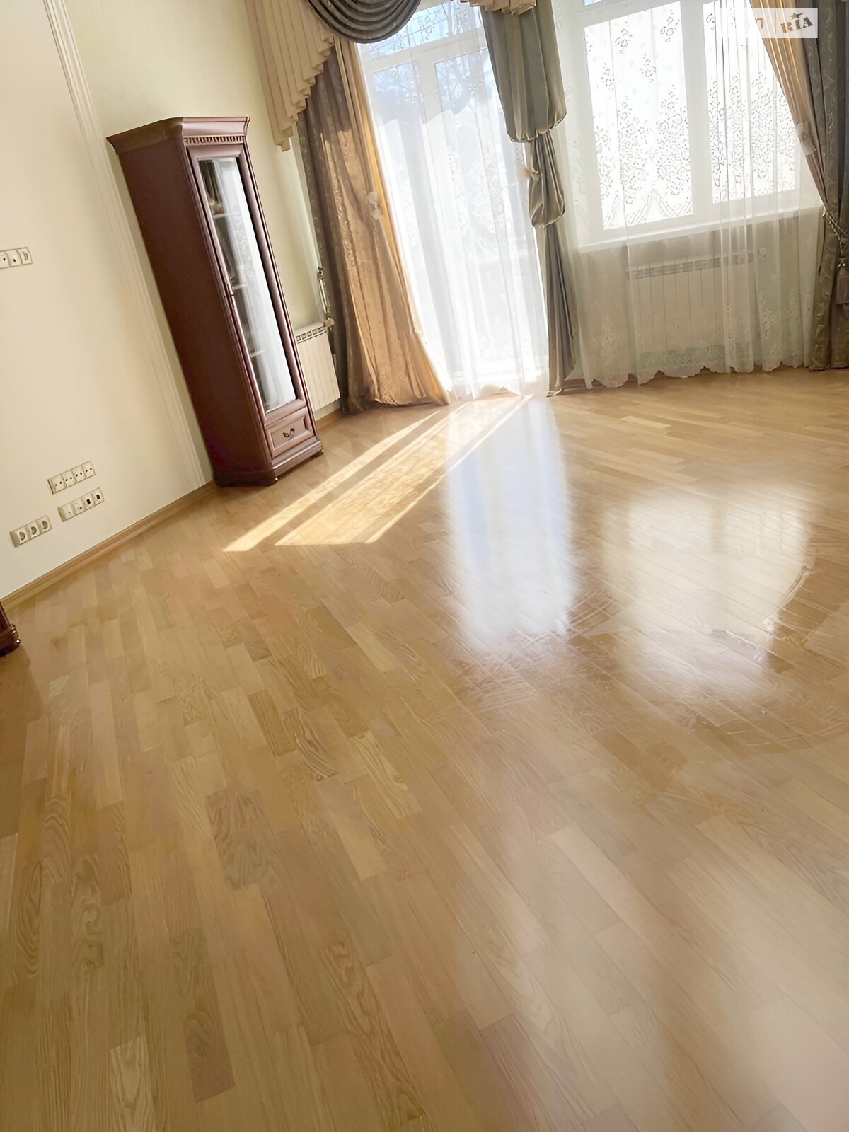 Продаж двокімнатної квартири в Рівному, на вул. Драгоманова, район Центр фото 1 Продаж двокімнатної квартири в Рівному, на вул. Драгоманова, район Центр фото 1
