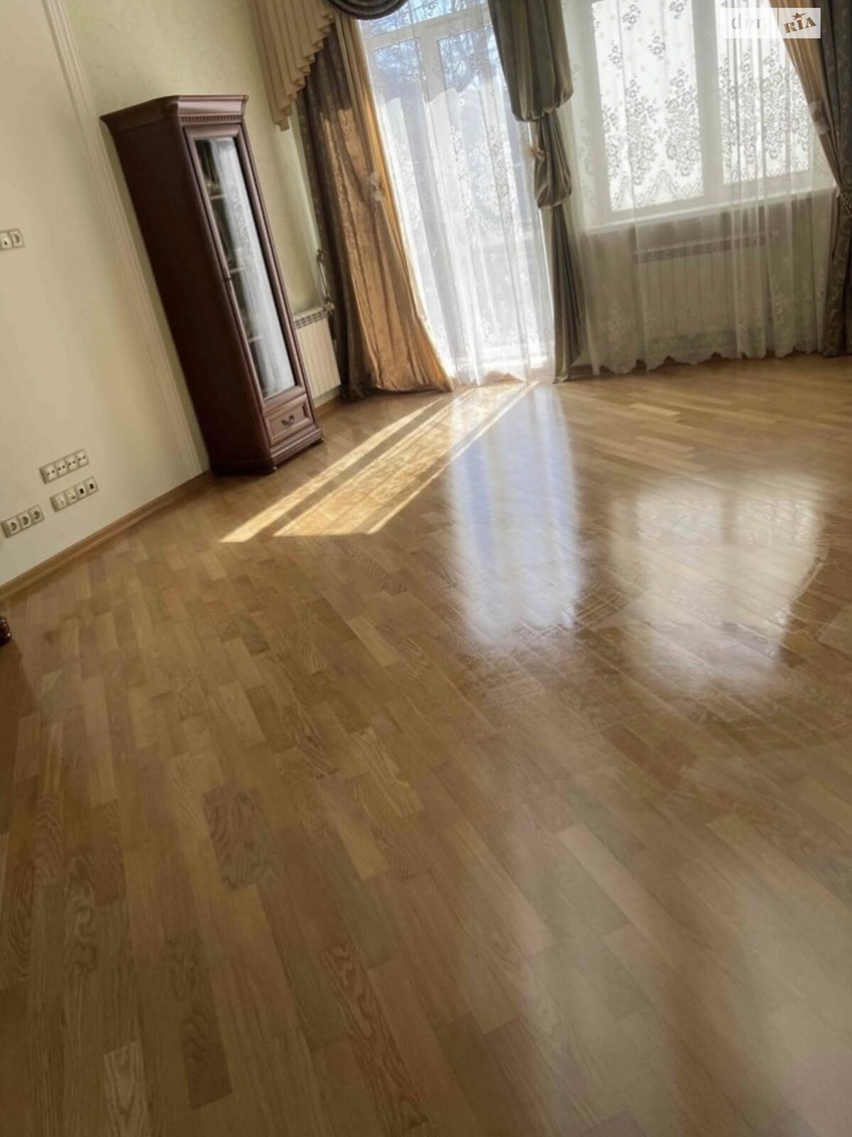 Продажа двухкомнатной квартиры в Ровно, на ул. Драгоманова, район Центр фото 1 Продажа двухкомнатной квартиры в Ровно, на ул. Драгоманова, район Центр фото 1