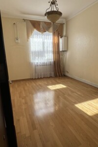 Продажа двухкомнатной квартиры в Ровно, на ул. Драгоманова 23, район Центр фото 2