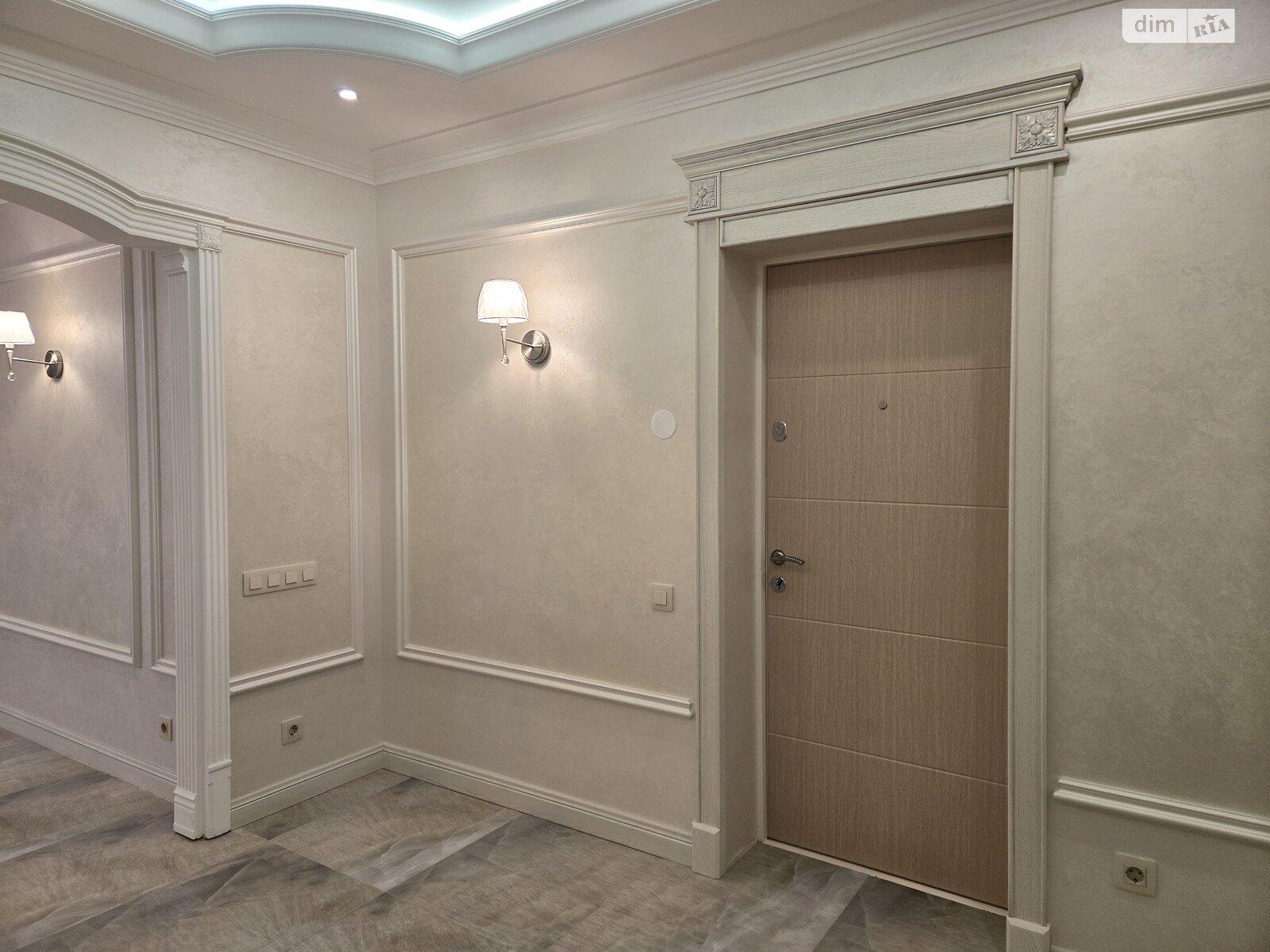 Продаж трикімнатної квартири в Рівному, на вул. Драгоманова, район Центр фото 1