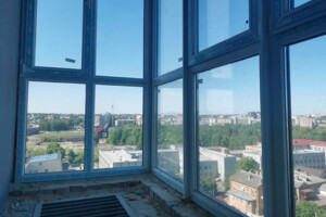 Продажа двухкомнатной квартиры в Ровно, на ул. Степана Бандеры, район Центр фото 2