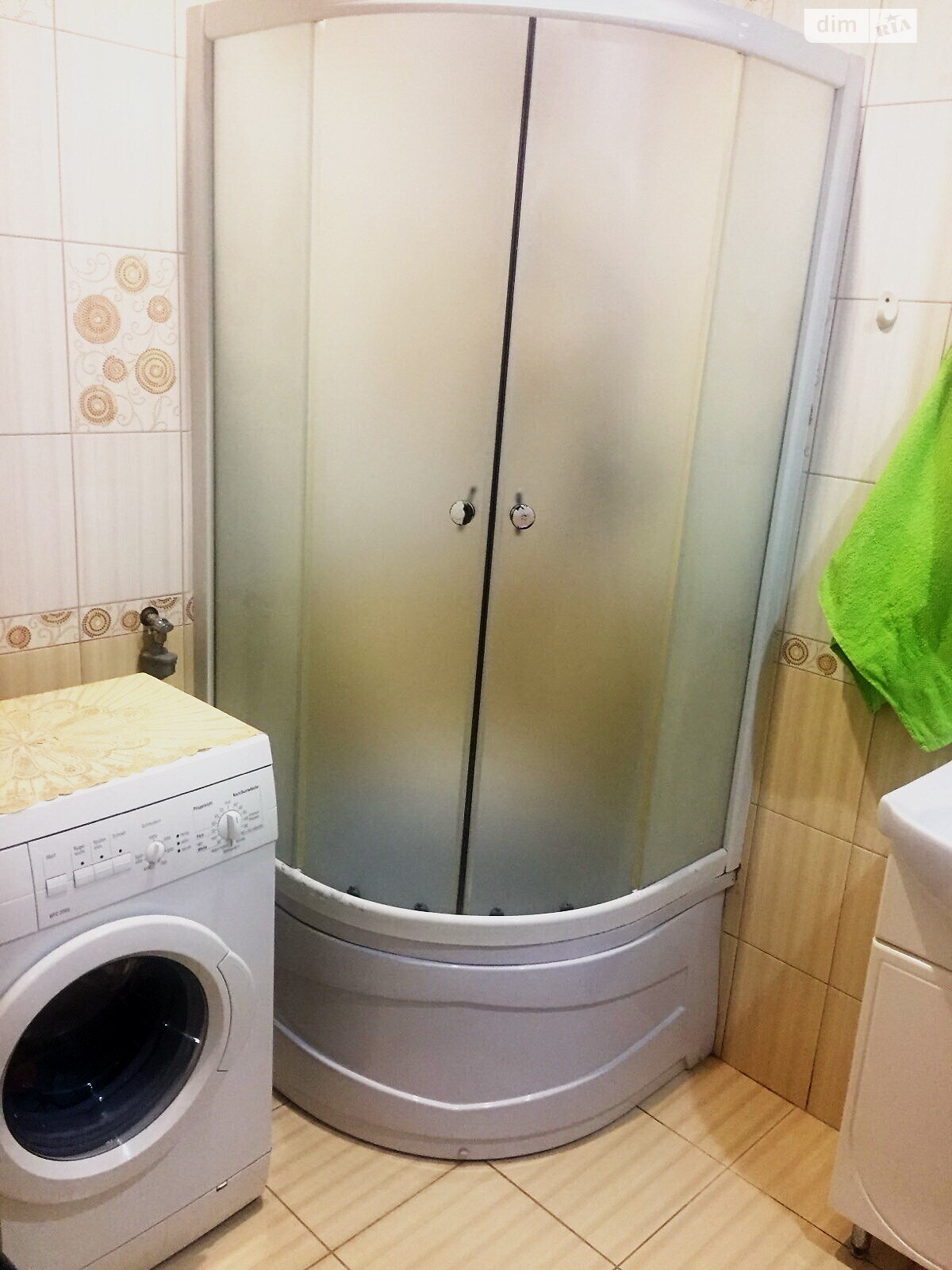 Продаж трикімнатної квартири в Рівному, на вул. Героїв поліції, район Центр фото 1 Продаж трикімнатної квартири в Рівному, на вул. Героїв поліції, район Центр фото 1