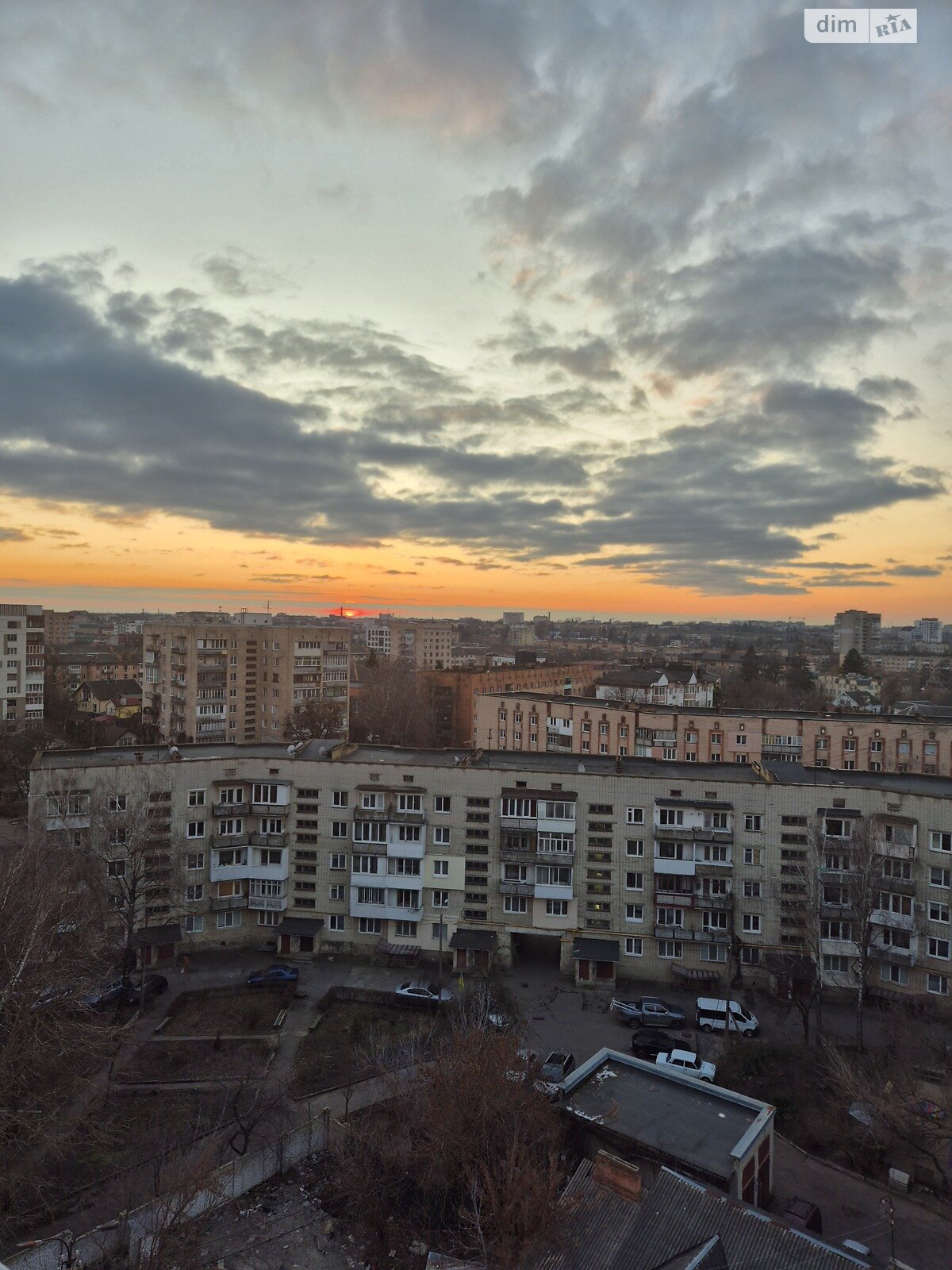 Продаж двокімнатної квартири в Рівному, на вул. Кавказька, район Центр фото 1 Продаж двокімнатної квартири в Рівному, на вул. Кавказька, район Центр фото 1