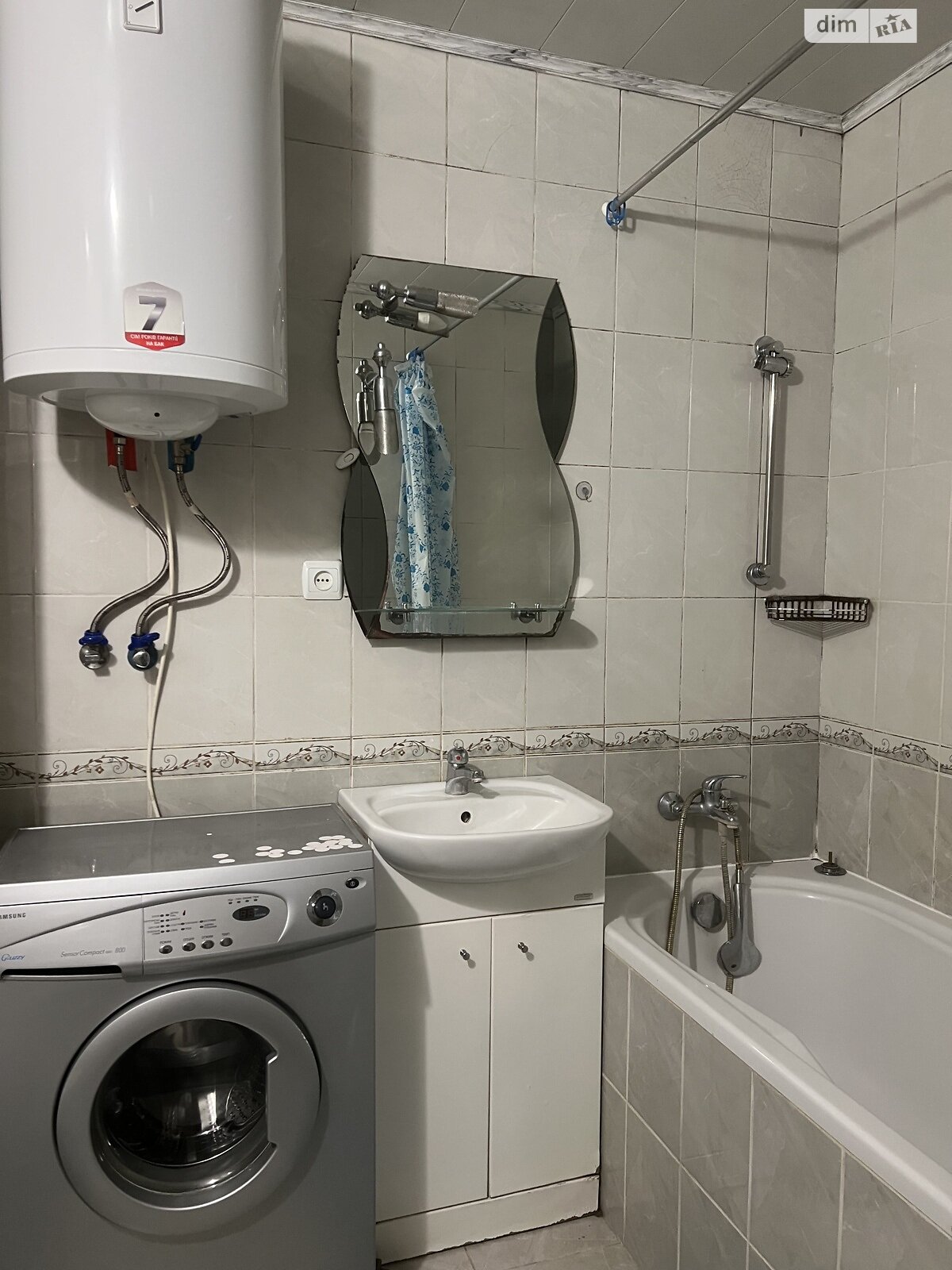 Продажа трехкомнатной квартиры в Ровно, на ул. Казимира Любомирского 9, район Центр фото 1 Продажа трехкомнатной квартиры в Ровно, на ул. Казимира Любомирского 9, район Центр фото 1