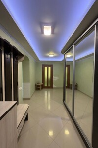 Продажа двухкомнатной квартиры в Ровно, на ул. Княгини Ольги 8, район Центр фото 2 Продажа двухкомнатной квартиры в Ровно, на ул. Княгини Ольги 8, район Центр фото 2