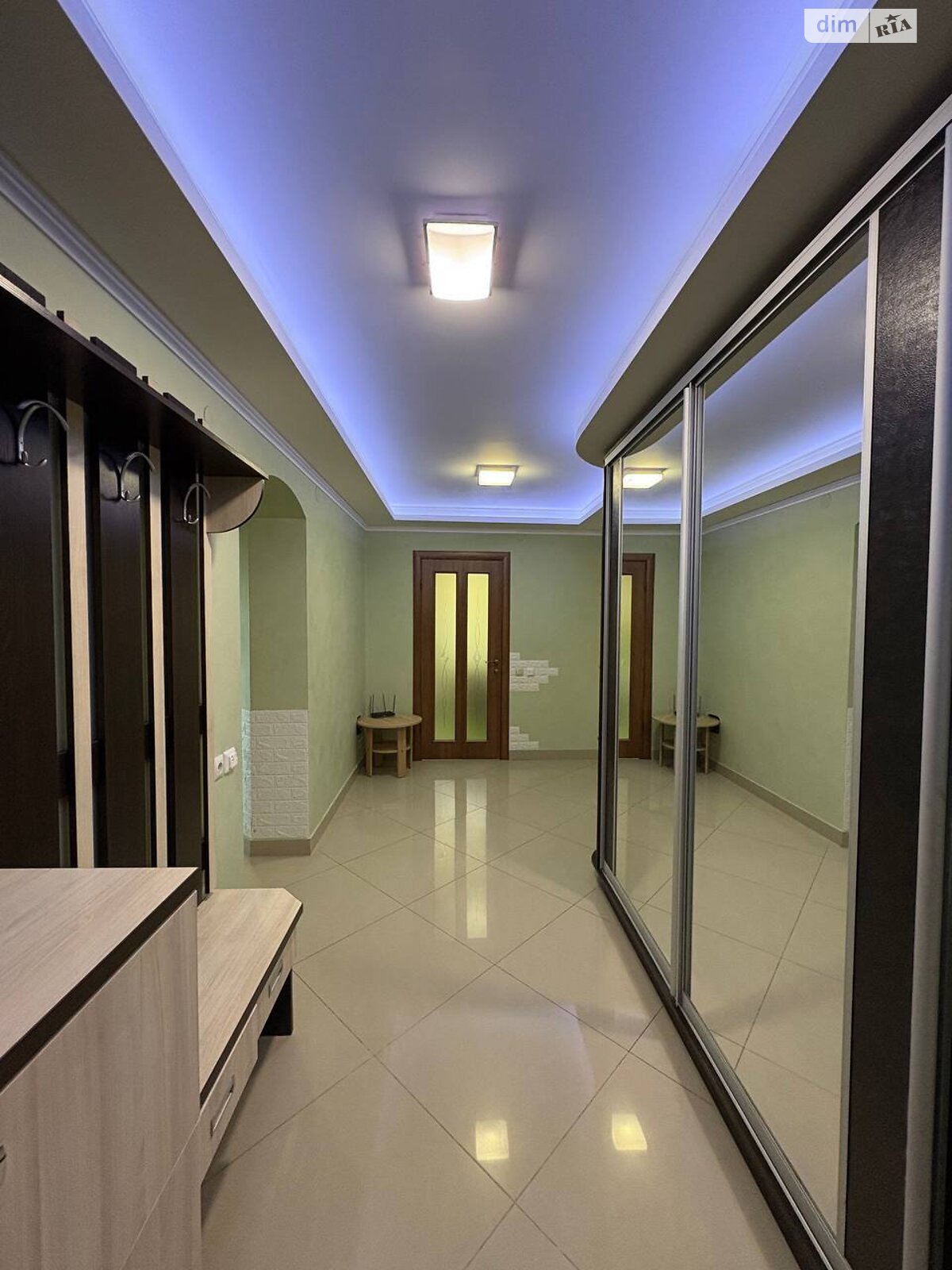 Продажа двухкомнатной квартиры в Ровно, на ул. Княгини Ольги 8, район Центр фото 1 Продажа двухкомнатной квартиры в Ровно, на ул. Княгини Ольги 8, район Центр фото 1