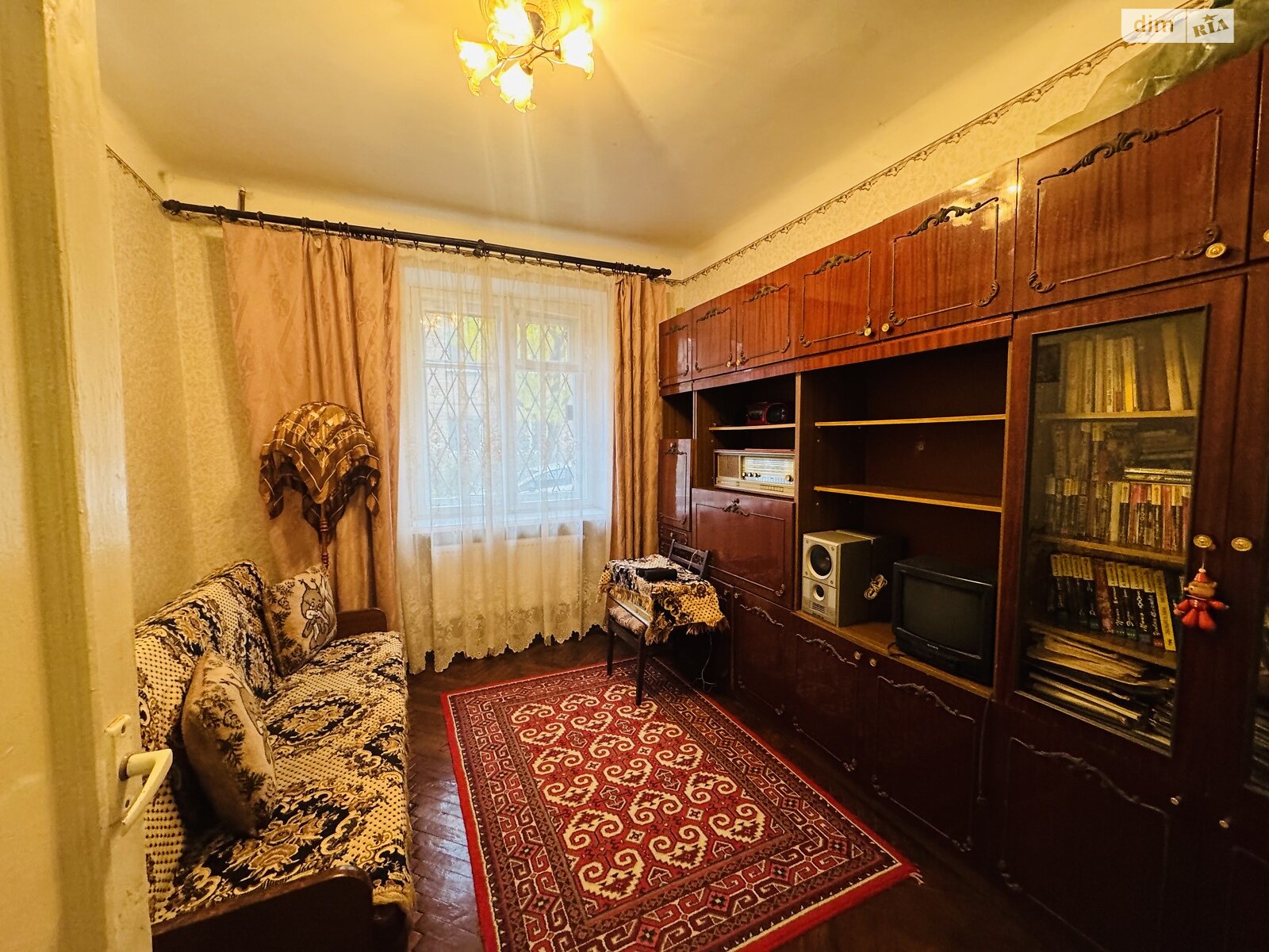 Продажа трехкомнатной квартиры в Ровно, на ул. Котляревского 10А, район Центр фото 1 Продажа трехкомнатной квартиры в Ровно, на ул. Котляревского 10А, район Центр фото 1