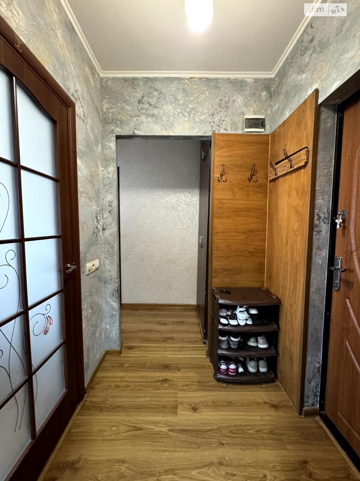 Продажа однокомнатной квартиры в Ровно, на ул. Крушельницкой Соломии, район Центр фото 1 Продажа однокомнатной квартиры в Ровно, на ул. Крушельницкой Соломии, район Центр фото 1