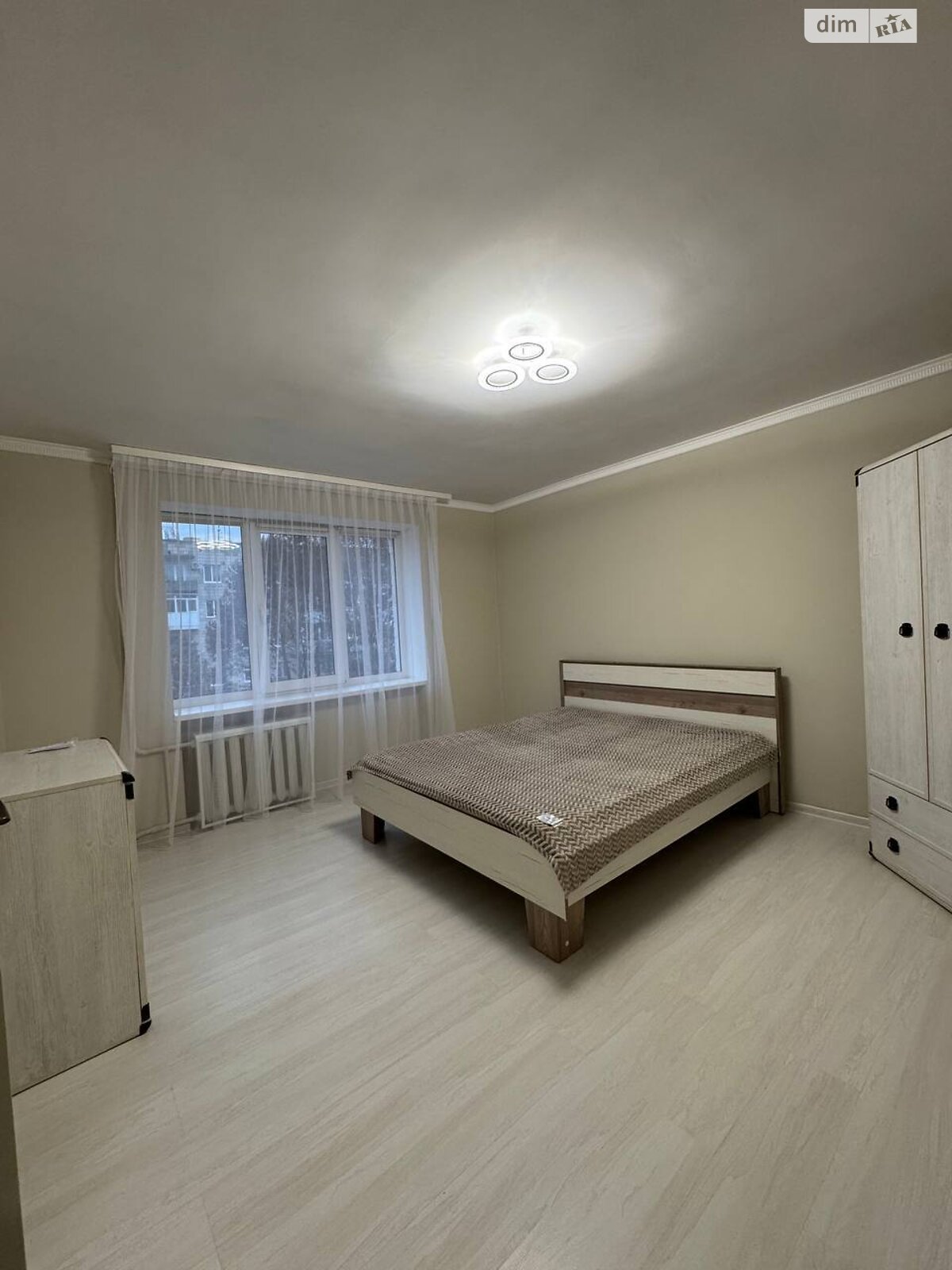 Продажа двухкомнатной квартиры в Ровно, на ул. Крушельницкой Соломии, район Центр фото 1