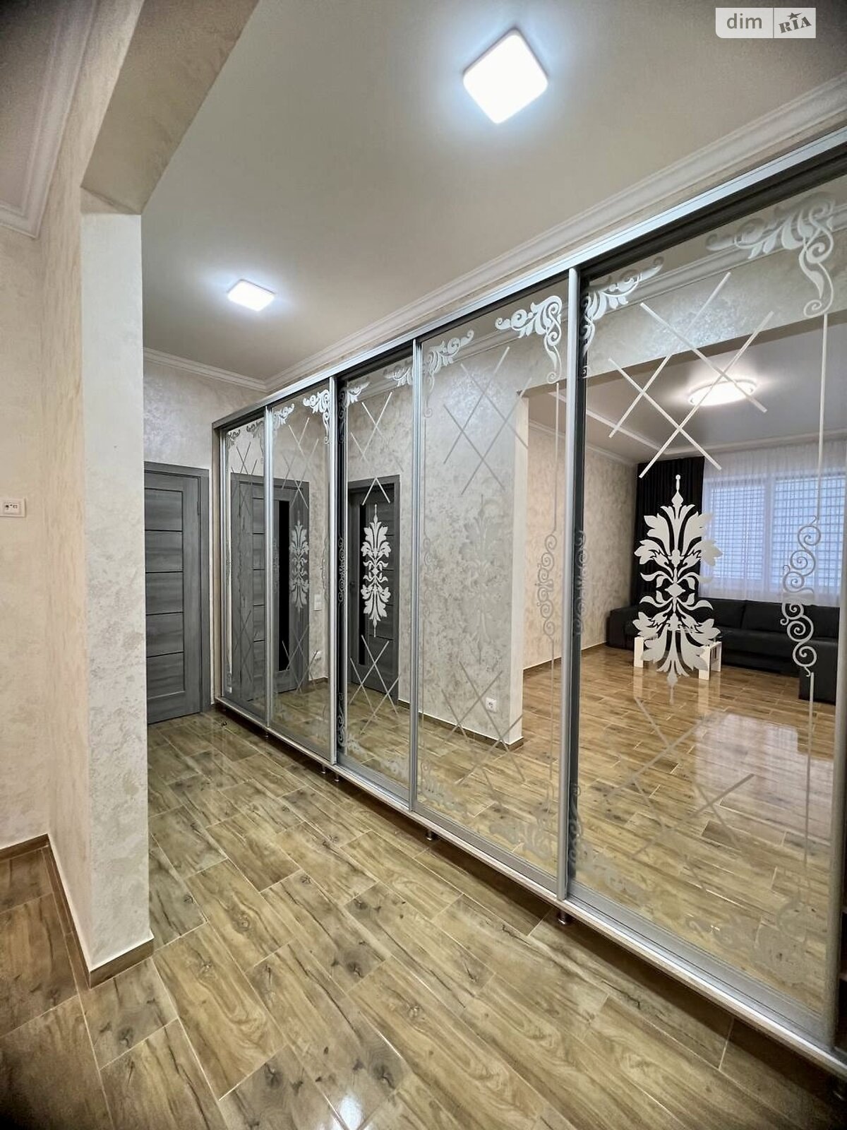 Продажа двухкомнатной квартиры в Ровно, на ул. Мазепы Гетьмана 3, район Центр фото 1 Продажа двухкомнатной квартиры в Ровно, на ул. Мазепы Гетьмана 3, район Центр фото 1