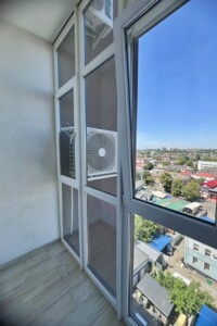 Продаж двокімнатної квартири в Рівному, на вул. Мазепи Гетьмана 3, район Центр фото 2