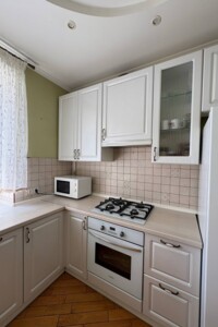 Продаж двокімнатної квартири в Рівному, на вул. Мазепи Гетьмана 20, район Центр фото 2