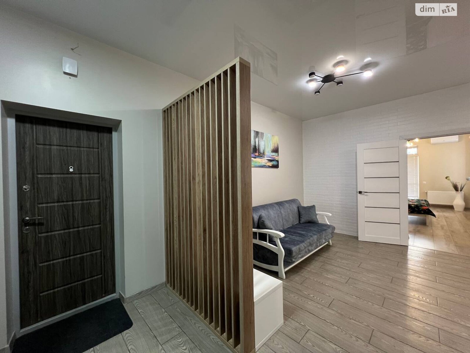 Продажа однокомнатной квартиры в Ровно, на ул. Мазепы Гетьмана, район Центр фото 1