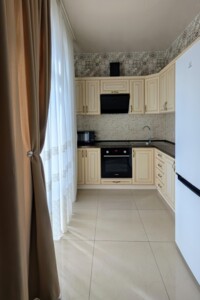 Продажа двухкомнатной квартиры в Ровно, на ул. Мазепы Гетьмана 3, район Центр фото 2