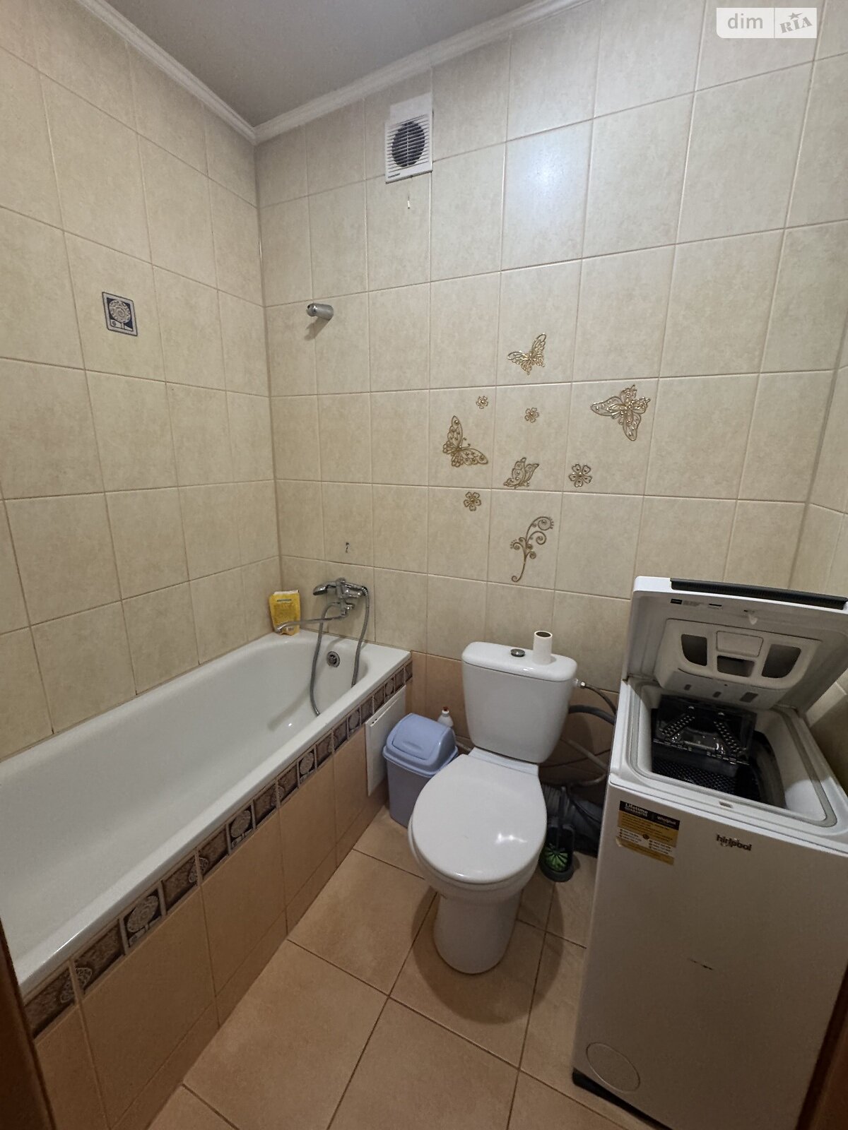 Продаж двокімнатної квартири в Рівному, на просп. Миру 18, район Центр фото 1 Продаж двокімнатної квартири в Рівному, на просп. Миру 18, район Центр фото 1