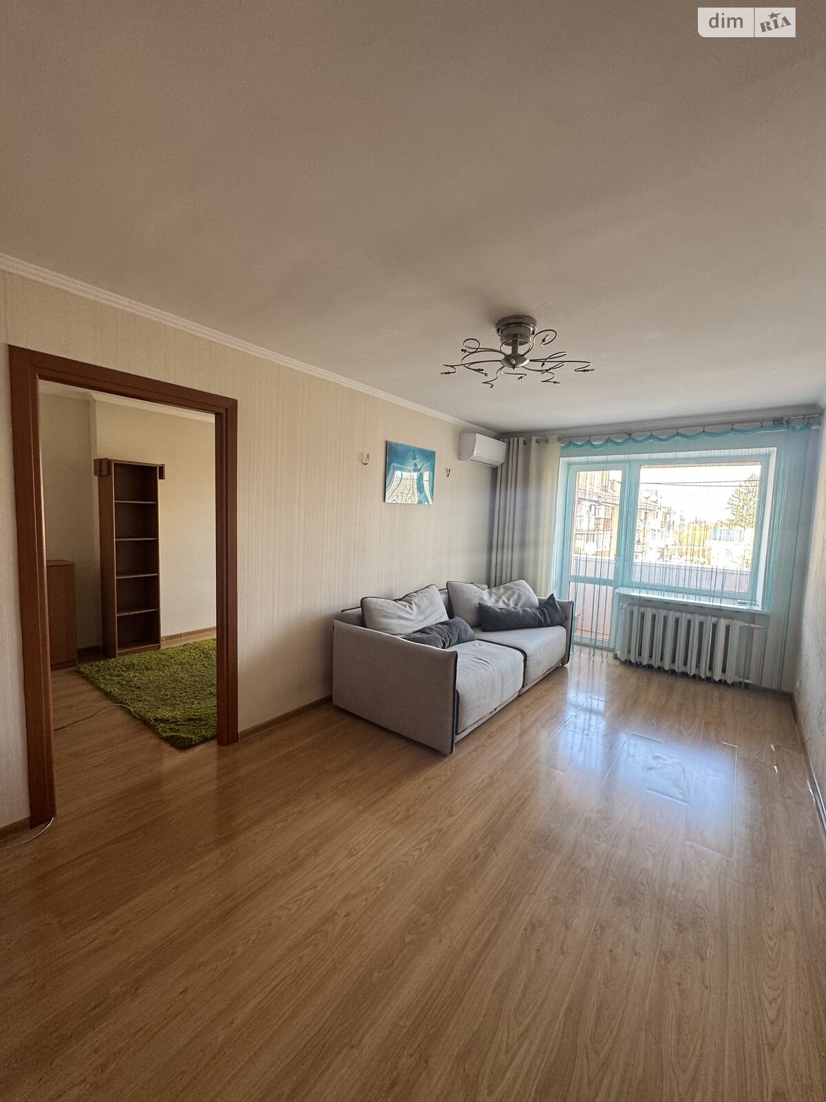 Продаж двокімнатної квартири в Рівному, на просп. Миру 18, район Центр фото 1 Продаж двокімнатної квартири в Рівному, на просп. Миру 18, район Центр фото 1