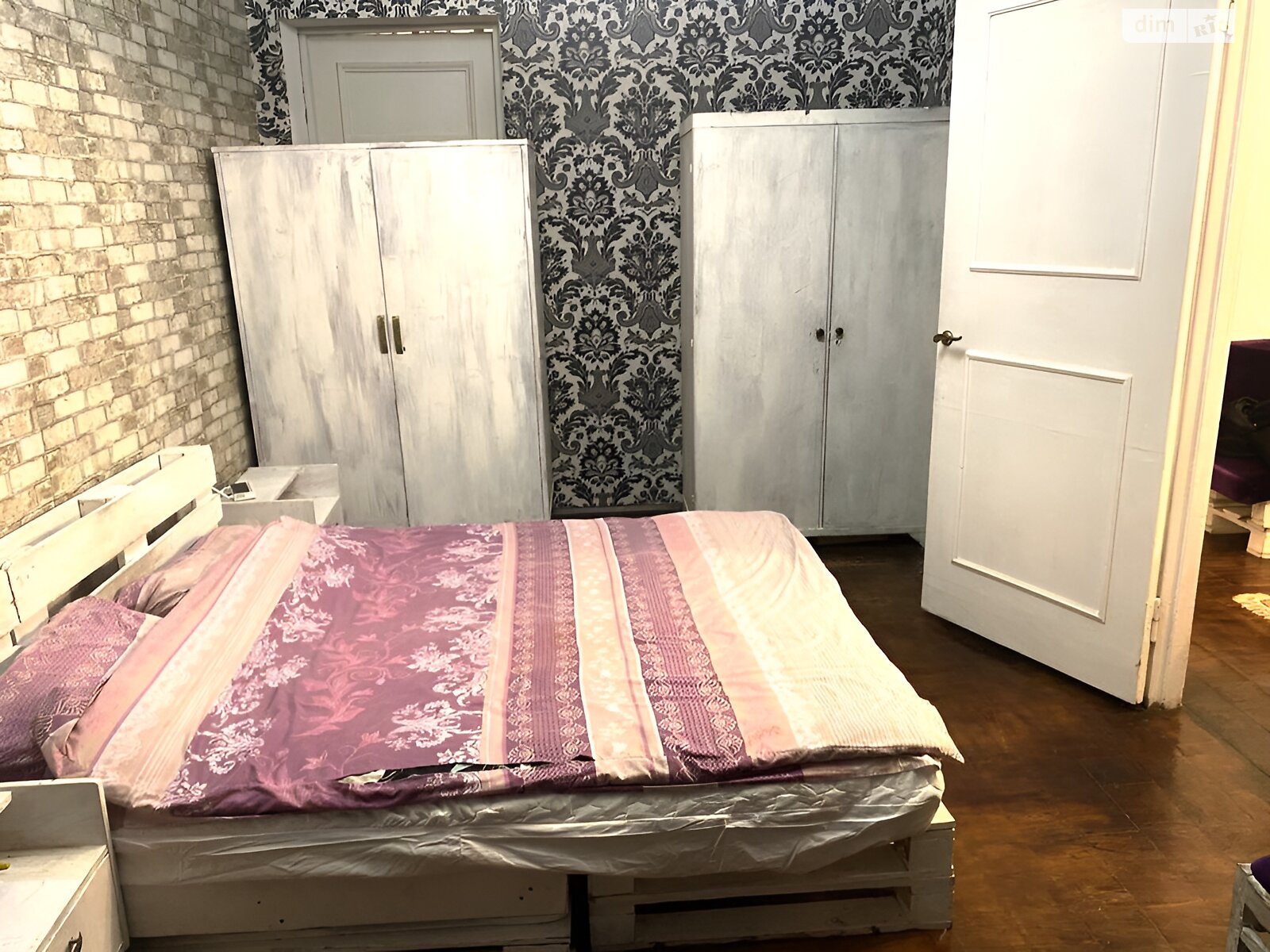 Продажа двухкомнатной квартиры в Ровно, на просп. Мира, район Центр фото 1 Продажа двухкомнатной квартиры в Ровно, на просп. Мира, район Центр фото 1