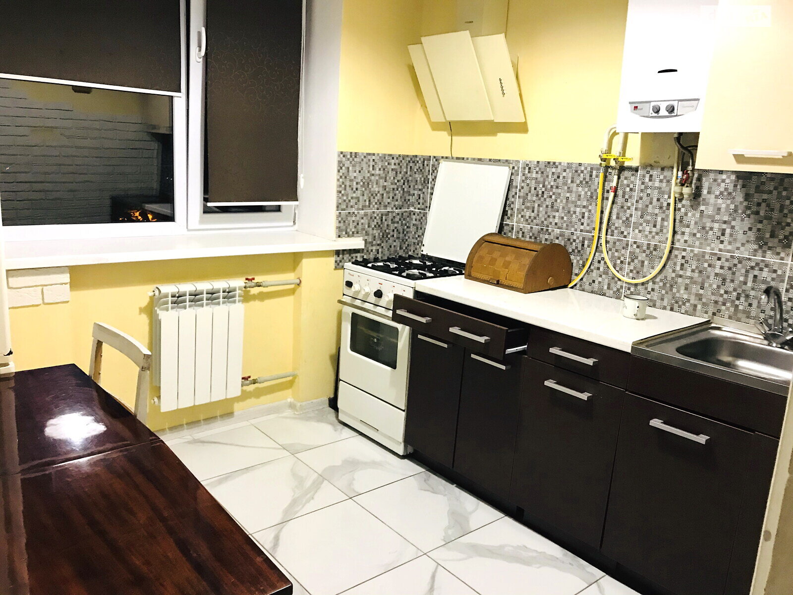 Продажа двухкомнатной квартиры в Ровно, на просп. Мира, район Центр фото 1 Продажа двухкомнатной квартиры в Ровно, на просп. Мира, район Центр фото 1