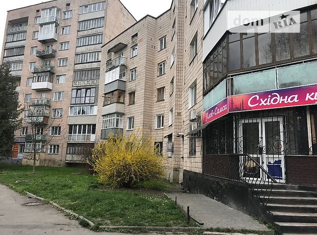 Продаж чотирикімнатної квартири в Рівному на вул. Міцкевича 34, район Центр фото 1 Продаж чотирикімнатної квартири в Рівному на вул. Міцкевича 34, район Центр фото 1
