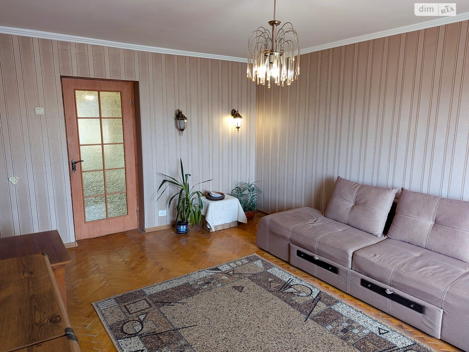 Продажа двухкомнатной квартиры в Ровно, на ул. Мицкевича 34, район Центр фото 1 Продажа двухкомнатной квартиры в Ровно, на ул. Мицкевича 34, район Центр фото 1