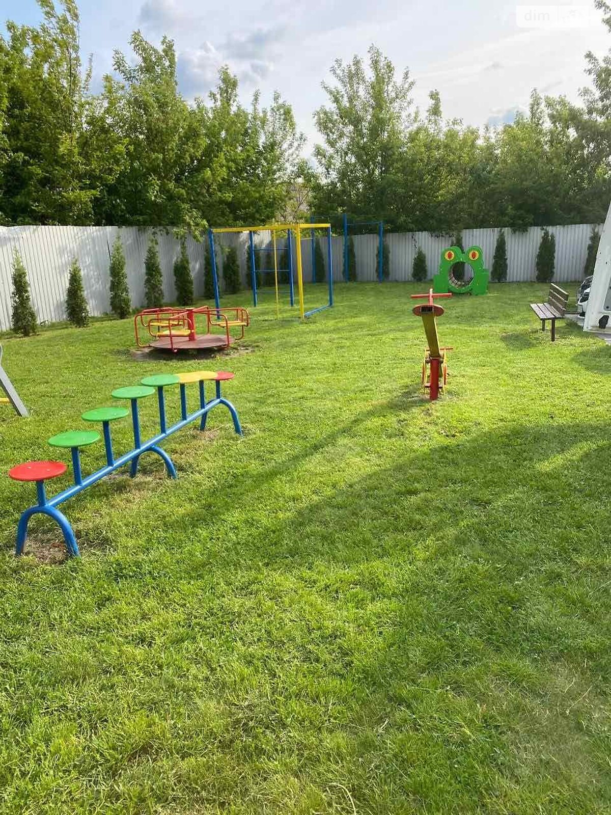 Продажа трехкомнатной квартиры в Ровно, на ул. Мицкевича 130, район Центр фото 1 Продажа трехкомнатной квартиры в Ровно, на ул. Мицкевича 130, район Центр фото 1