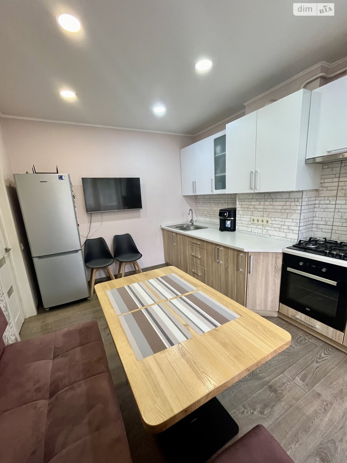 Продаж трикімнатної квартири в Рівному, на вул. Міцкевича 130, район Центр фото 1 Продаж трикімнатної квартири в Рівному, на вул. Міцкевича 130, район Центр фото 1