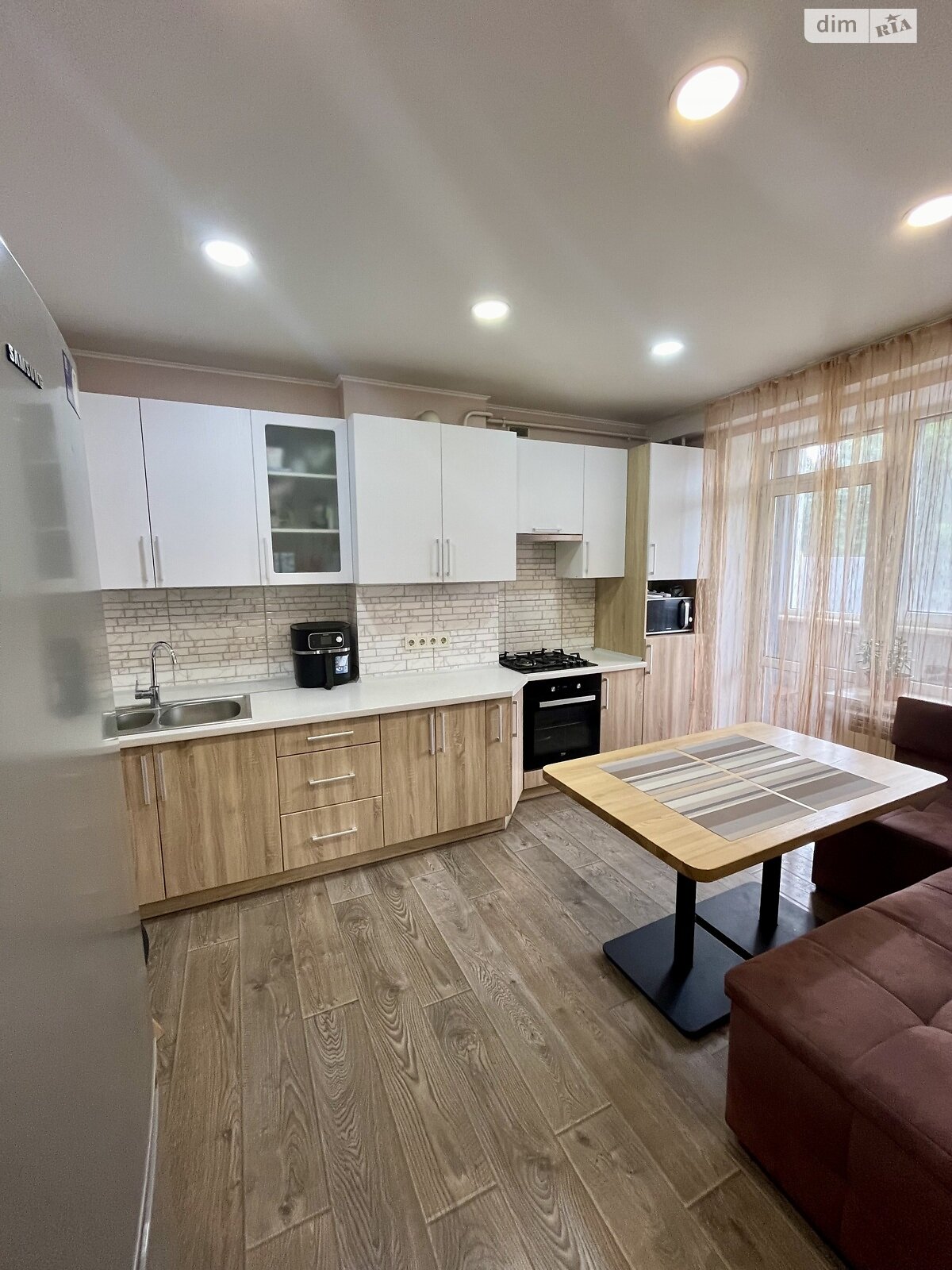 Продаж трикімнатної квартири в Рівному, на вул. Міцкевича 130, район Центр фото 1 Продаж трикімнатної квартири в Рівному, на вул. Міцкевича 130, район Центр фото 1