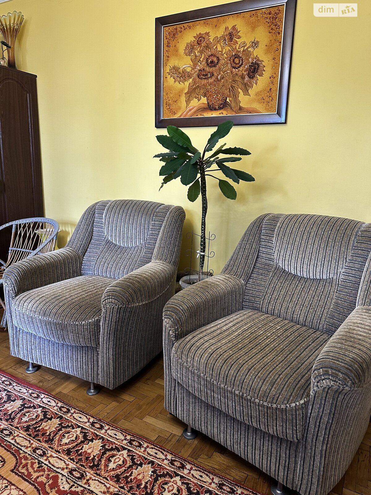 Продажа четырехкомнатной квартиры в Ровно, на ул. Небесной Сотни, район Центр фото 1 Продажа четырехкомнатной квартиры в Ровно, на ул. Небесной Сотни, район Центр фото 1