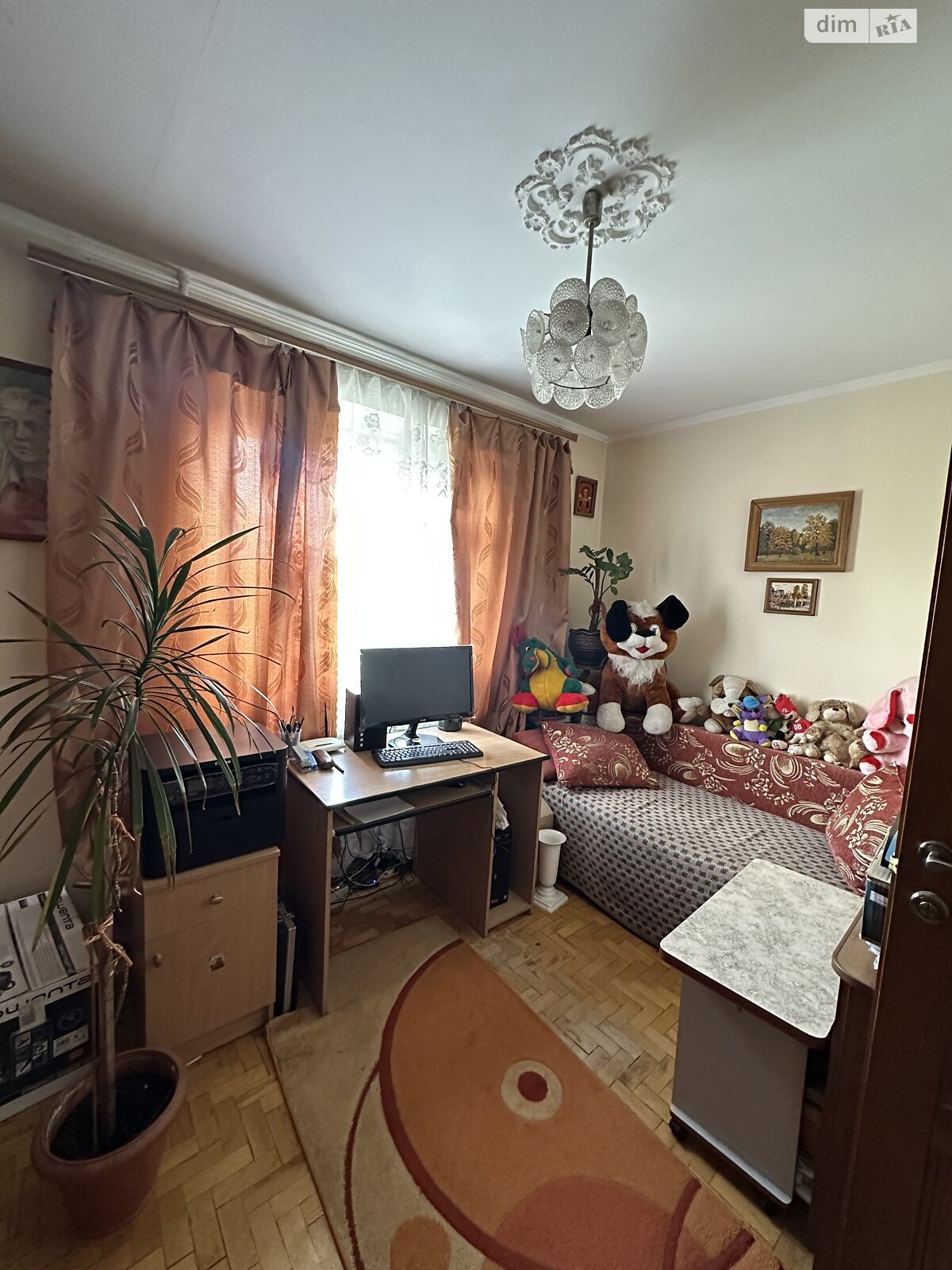 Продажа четырехкомнатной квартиры в Ровно, на ул. Небесной Сотни, район Центр фото 1 Продажа четырехкомнатной квартиры в Ровно, на ул. Небесной Сотни, район Центр фото 1