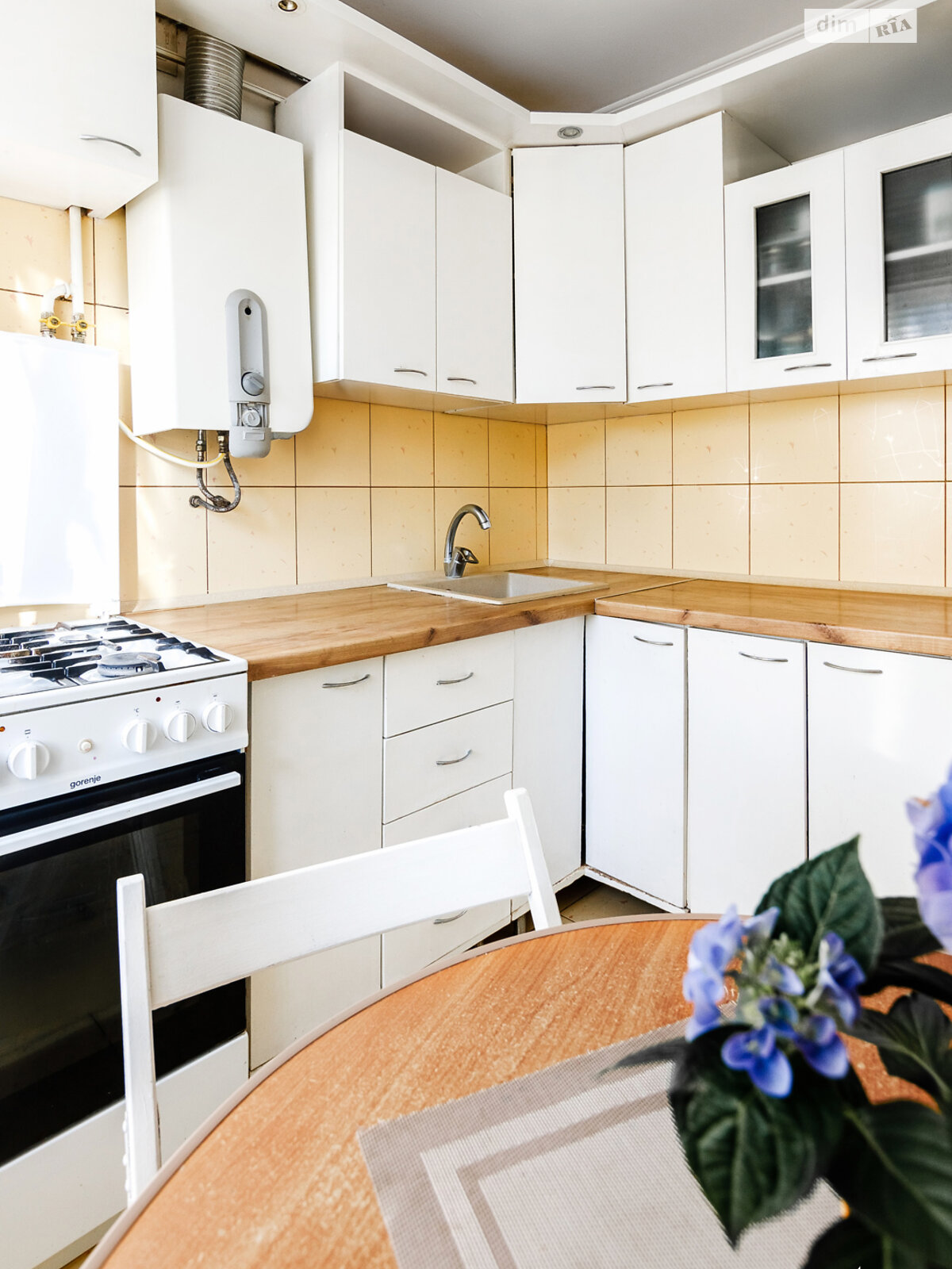 Продаж трикімнатної квартири в Рівному, на вул. Паркова, район Центр фото 1 Продаж трикімнатної квартири в Рівному, на вул. Паркова, район Центр фото 1