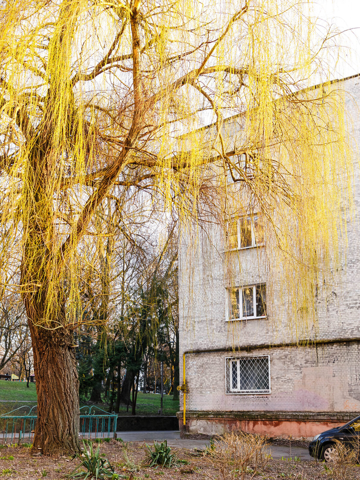 Продаж трикімнатної квартири в Рівному, на вул. Паркова, район Центр фото 1 Продаж трикімнатної квартири в Рівному, на вул. Паркова, район Центр фото 1