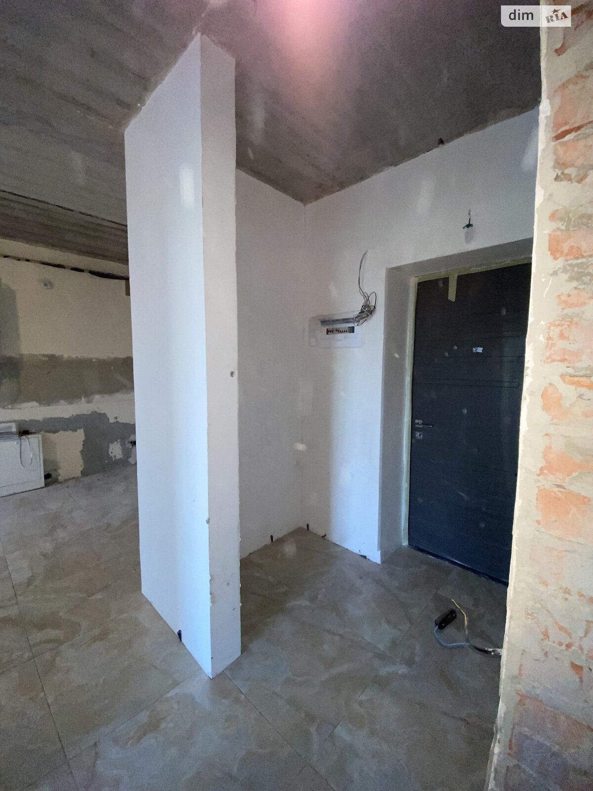 Продажа однокомнатной квартиры в Ровно, на ул. Самчука Уласа 30Г, район Центр фото 1 Продажа однокомнатной квартиры в Ровно, на ул. Самчука Уласа 30Г, район Центр фото 1
