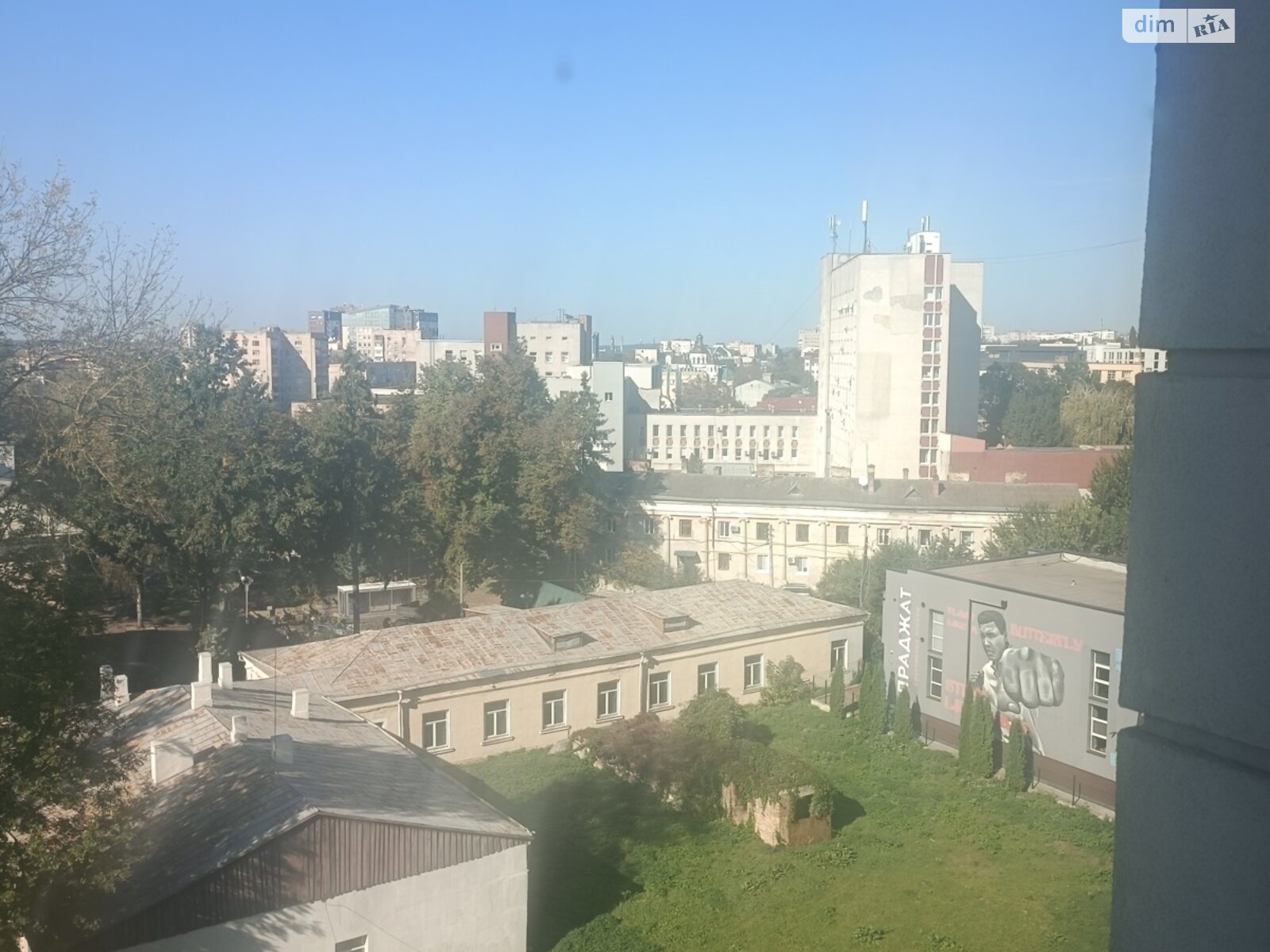 Продажа трехкомнатной квартиры в Ровно, на ул. Саймона Смита 10, район Центр фото 1 Продажа трехкомнатной квартиры в Ровно, на ул. Саймона Смита 10, район Центр фото 1