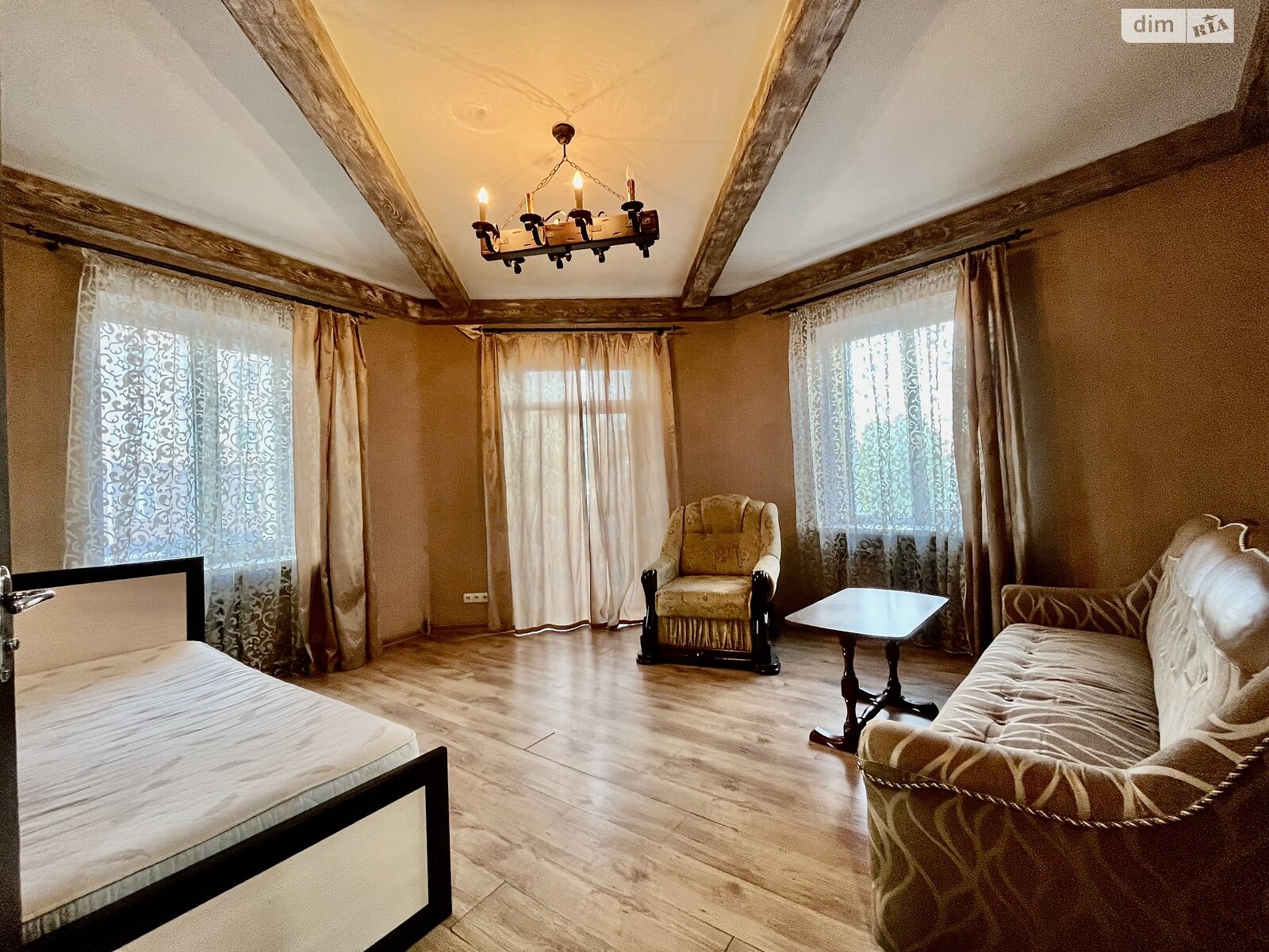 Продаж двокімнатної квартири в Рівному, на вул. Соборна 262, район Центр фото 1 Продаж двокімнатної квартири в Рівному, на вул. Соборна 262, район Центр фото 1
