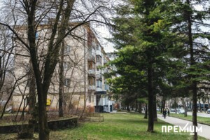 Продажа двухкомнатной квартиры в Ровно, на ул. Соборная, район Центр фото 2