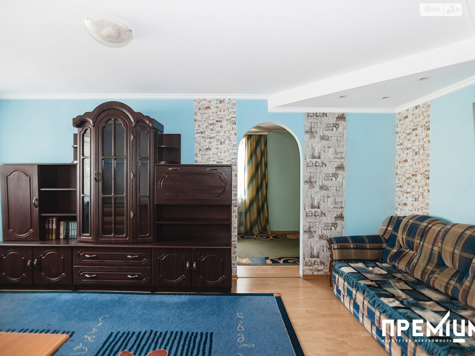 Продажа двухкомнатной квартиры в Ровно, на ул. Соборная, район Центр фото 1