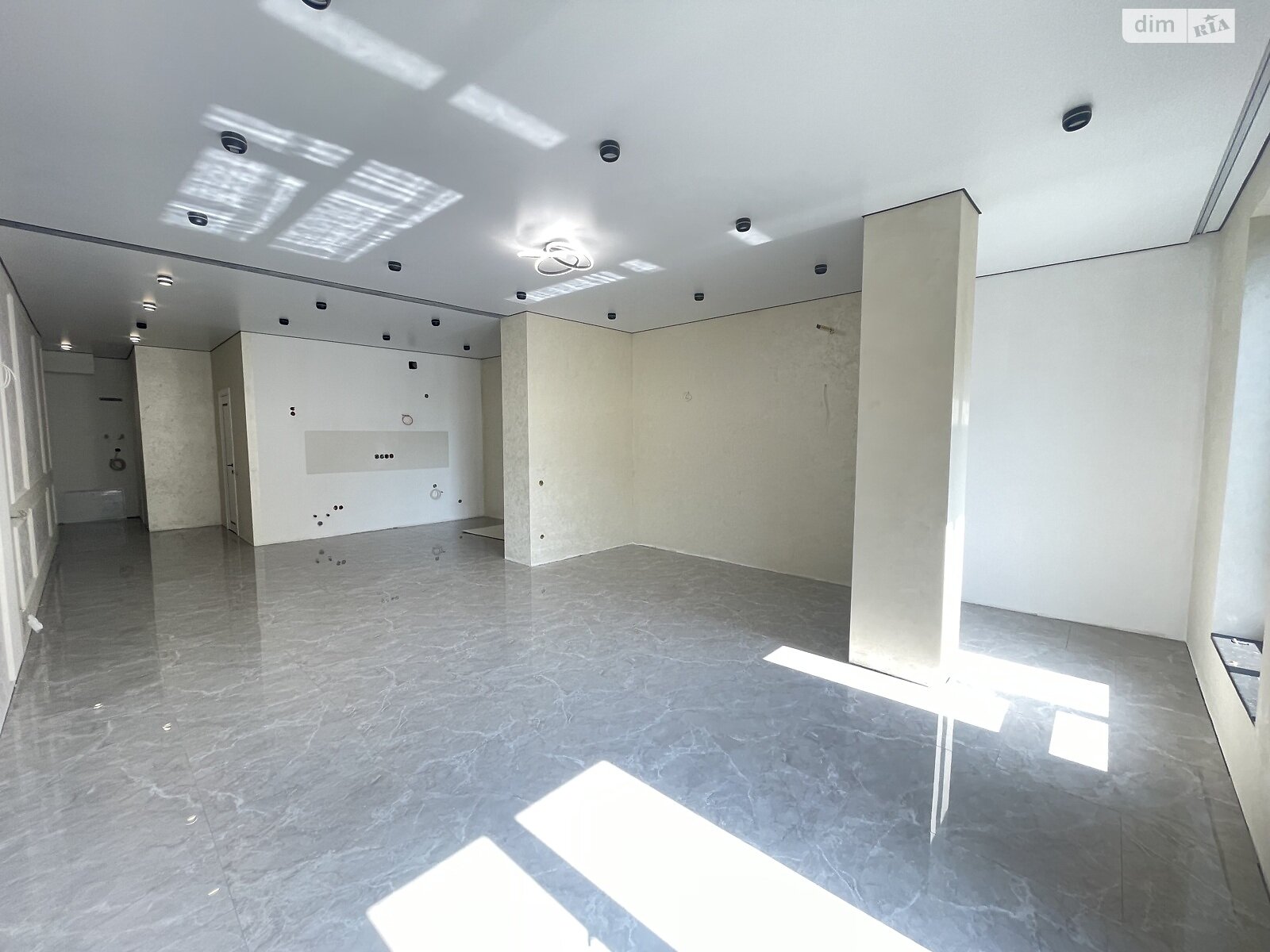 Продаж однокімнатної квартири в Рівному, на вул. Соборна 316Б, кв. 9, район Центр фото 1 Продаж однокімнатної квартири в Рівному, на вул. Соборна 316Б, кв. 9, район Центр фото 1