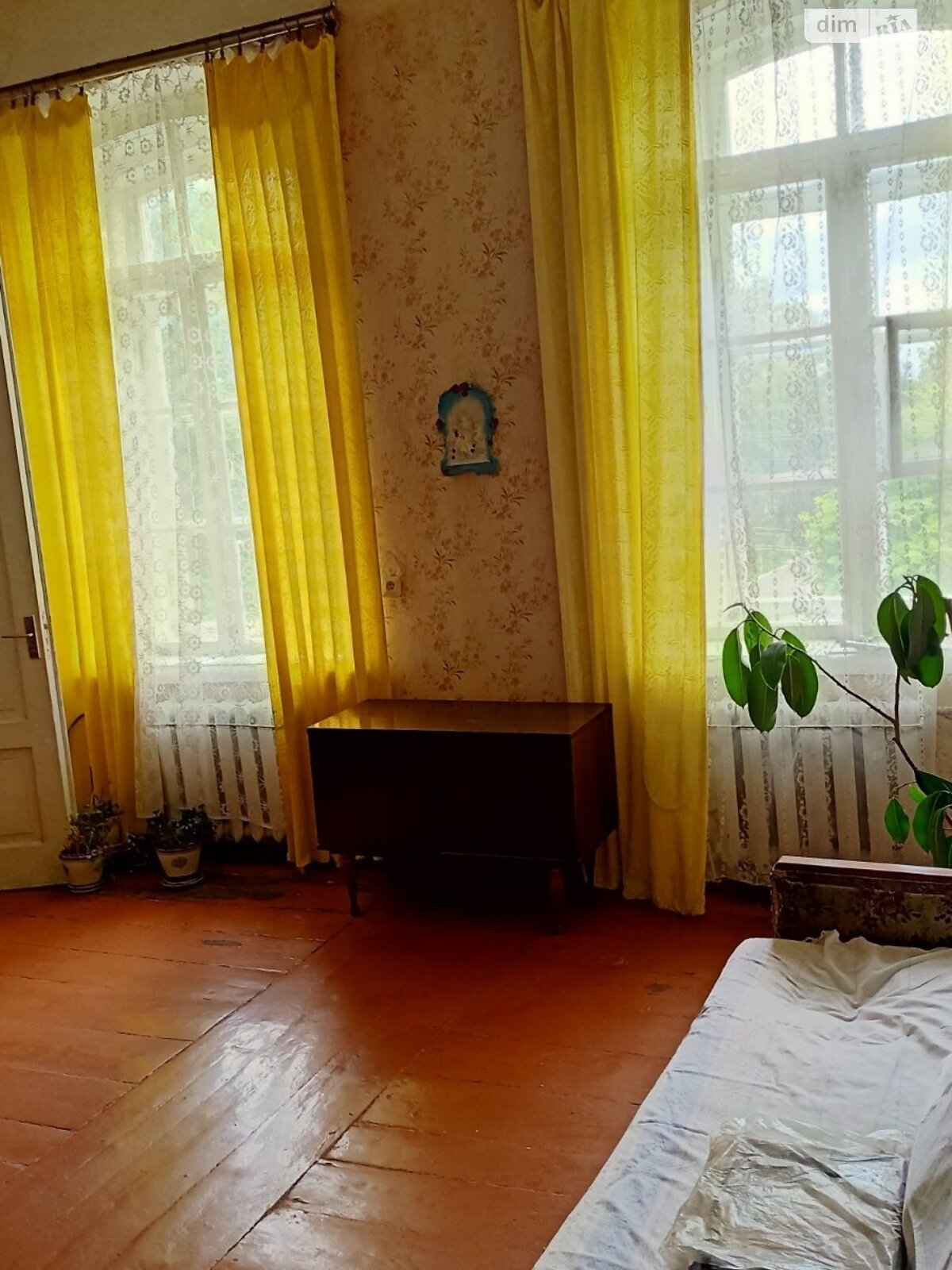 Продаж трикімнатної квартири в Рівному, на вул. Соборна, район Центр фото 1 Продаж трикімнатної квартири в Рівному, на вул. Соборна, район Центр фото 1