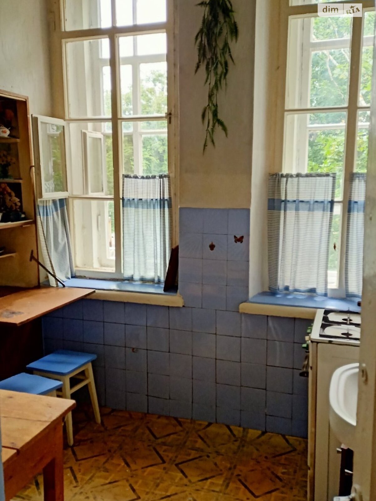 Продаж трикімнатної квартири в Рівному, на вул. Соборна, район Центр фото 1 Продаж трикімнатної квартири в Рівному, на вул. Соборна, район Центр фото 1