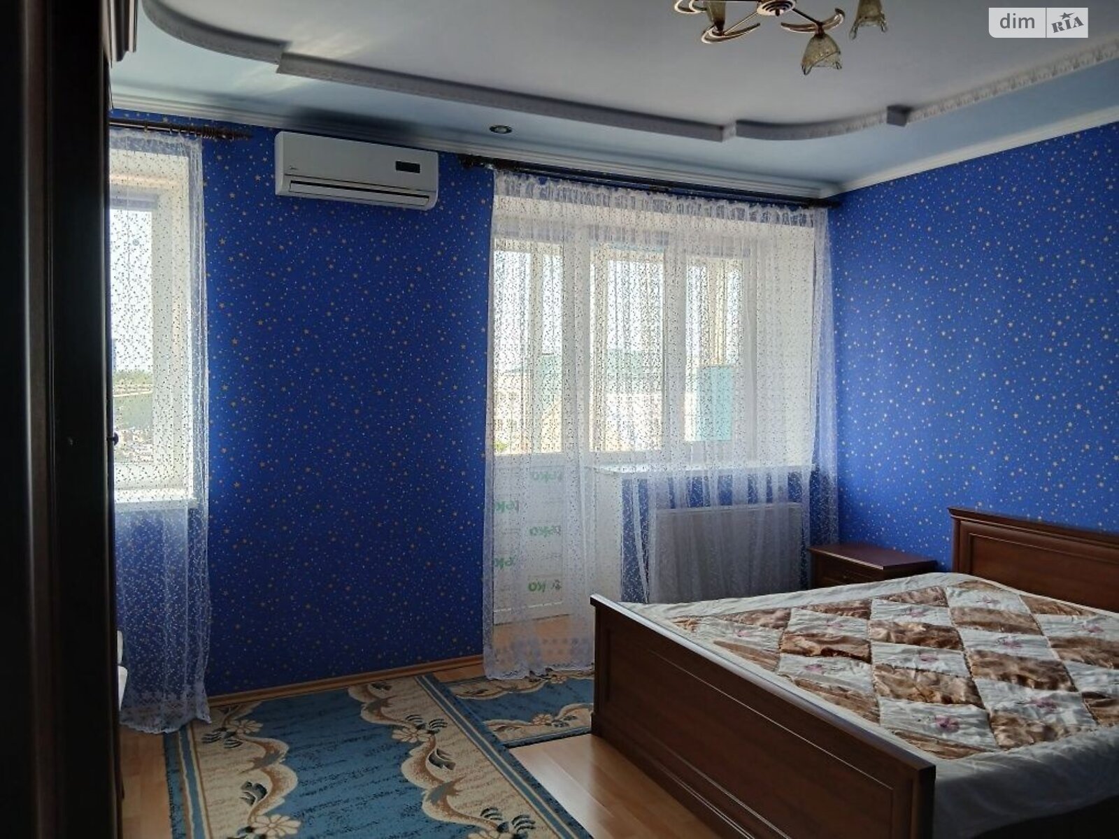 Продажа двухкомнатной квартиры в Ровно, на ул. Соборная, район Центр фото 1 Продажа двухкомнатной квартиры в Ровно, на ул. Соборная, район Центр фото 1