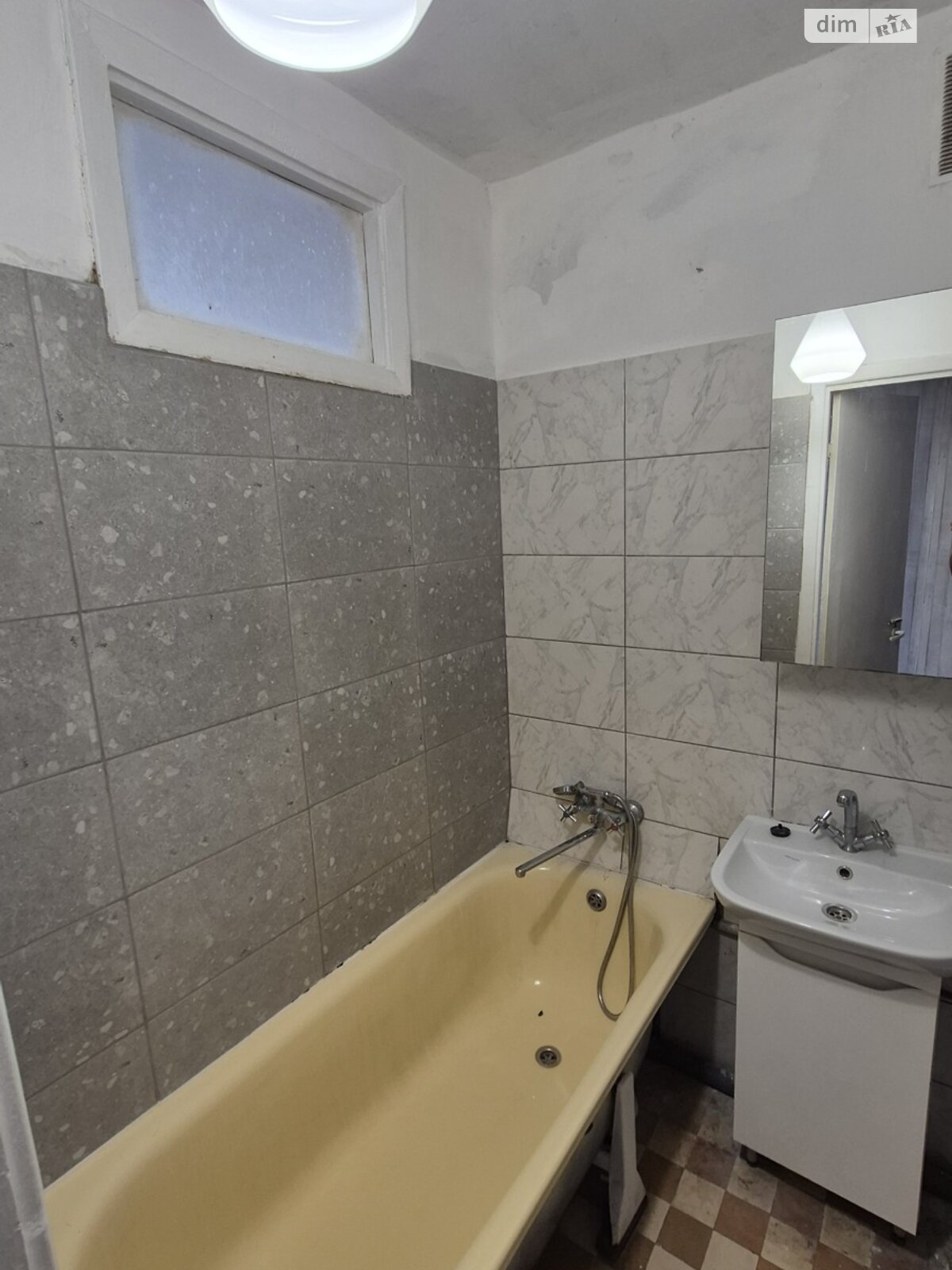 Продажа трехкомнатной квартиры в Ровно, на ул. Соборная 36, район Центр фото 1 Продажа трехкомнатной квартиры в Ровно, на ул. Соборная 36, район Центр фото 1