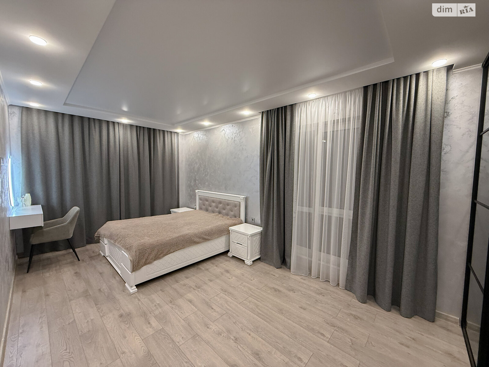 Продажа однокомнатной квартиры в Ровно, на ул. Соборная 16, район Центр фото 1