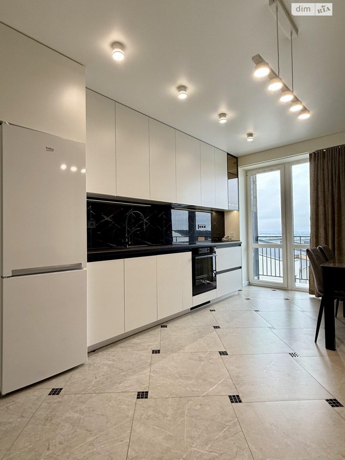 Продажа однокомнатной квартиры в Ровно, на ул. Соловьиная 19, кв. 22, район Центр фото 1