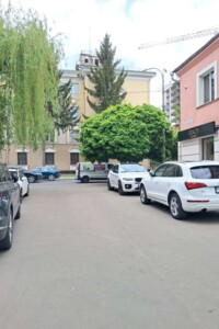 Продажа двухкомнатной квартиры в Ровно, на ул. Степана Бандеры 15, район Центр фото 2